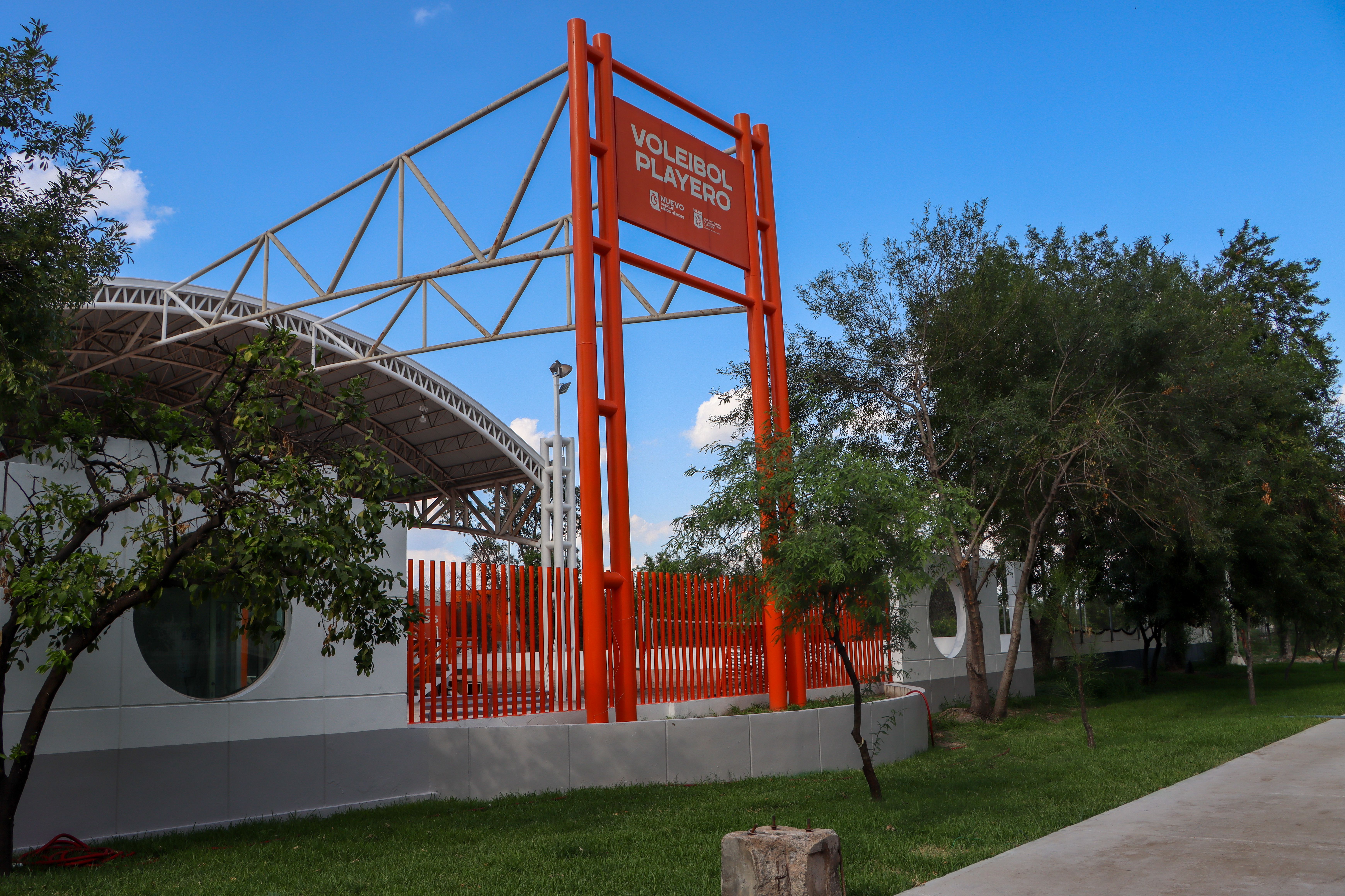 CANCHAS DE VOLEIBOL Y FÚTBOL DE PLAYA