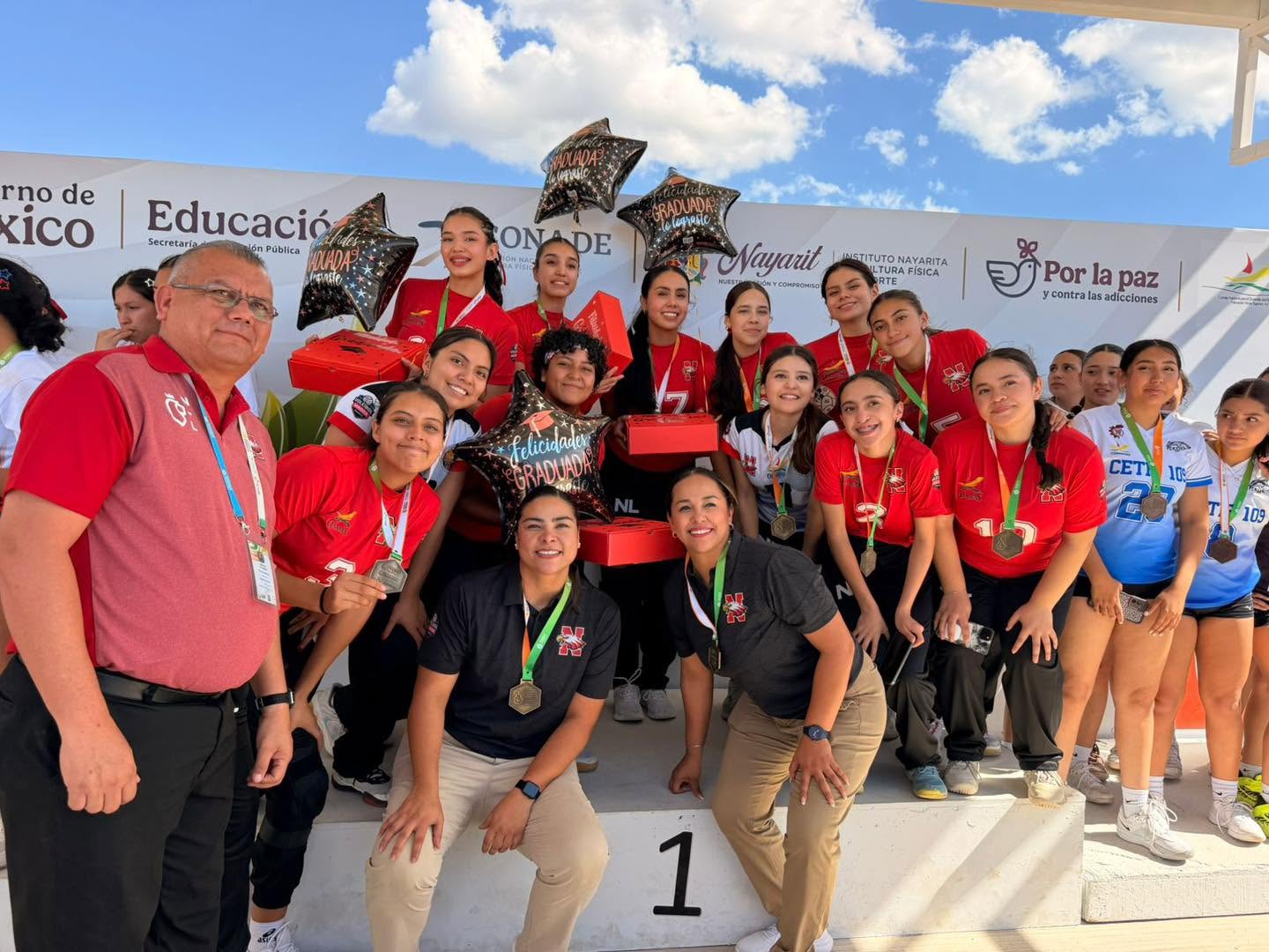 TIENE NL CAMPEONAS DE BALONCESTO Y VOLEIBOL FEMENIL EN LA COEDEMS