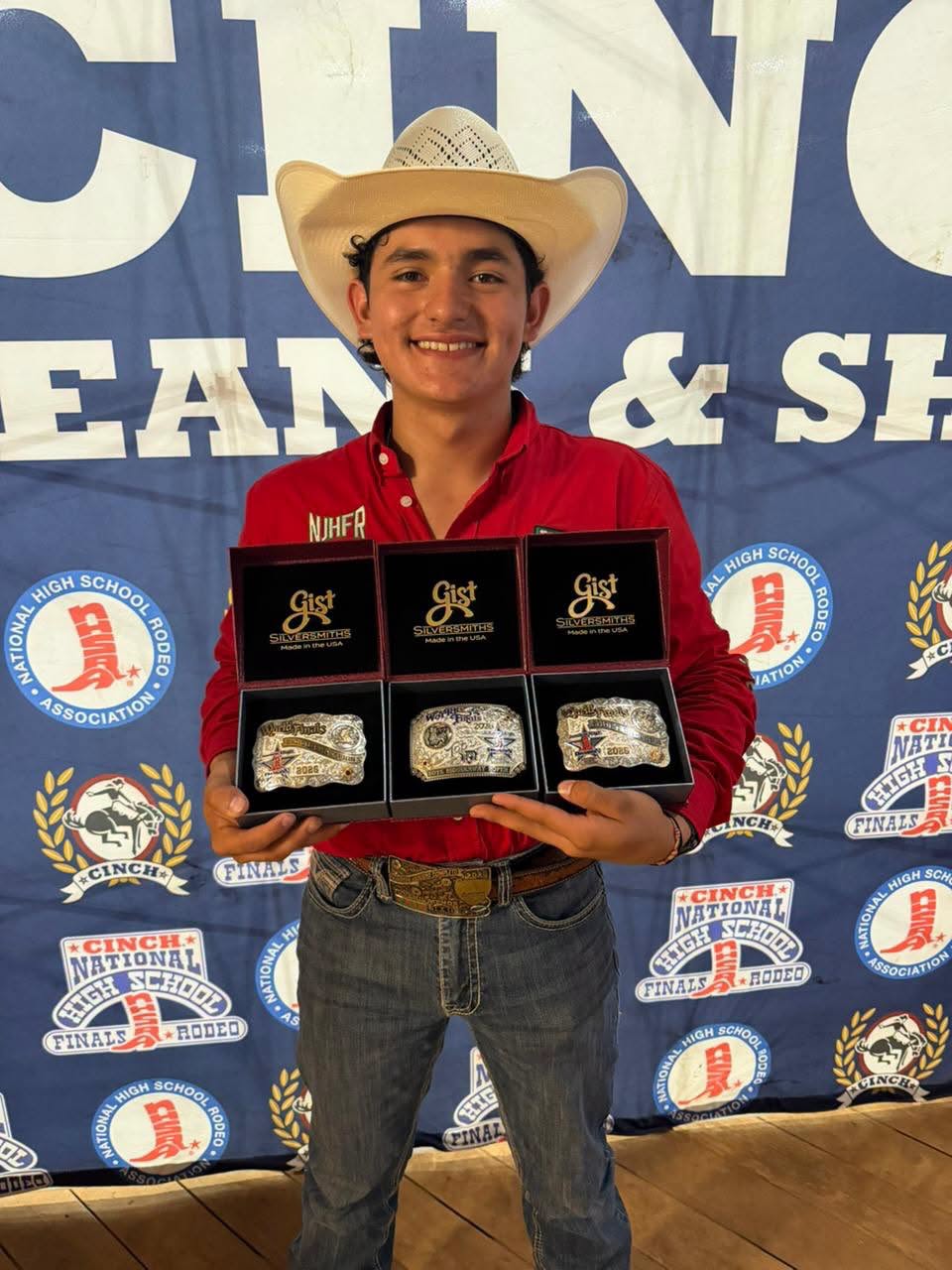 ISRAEL PÉREZ ENTRE LOS MEJORES DEL MUNDO EN RODEO