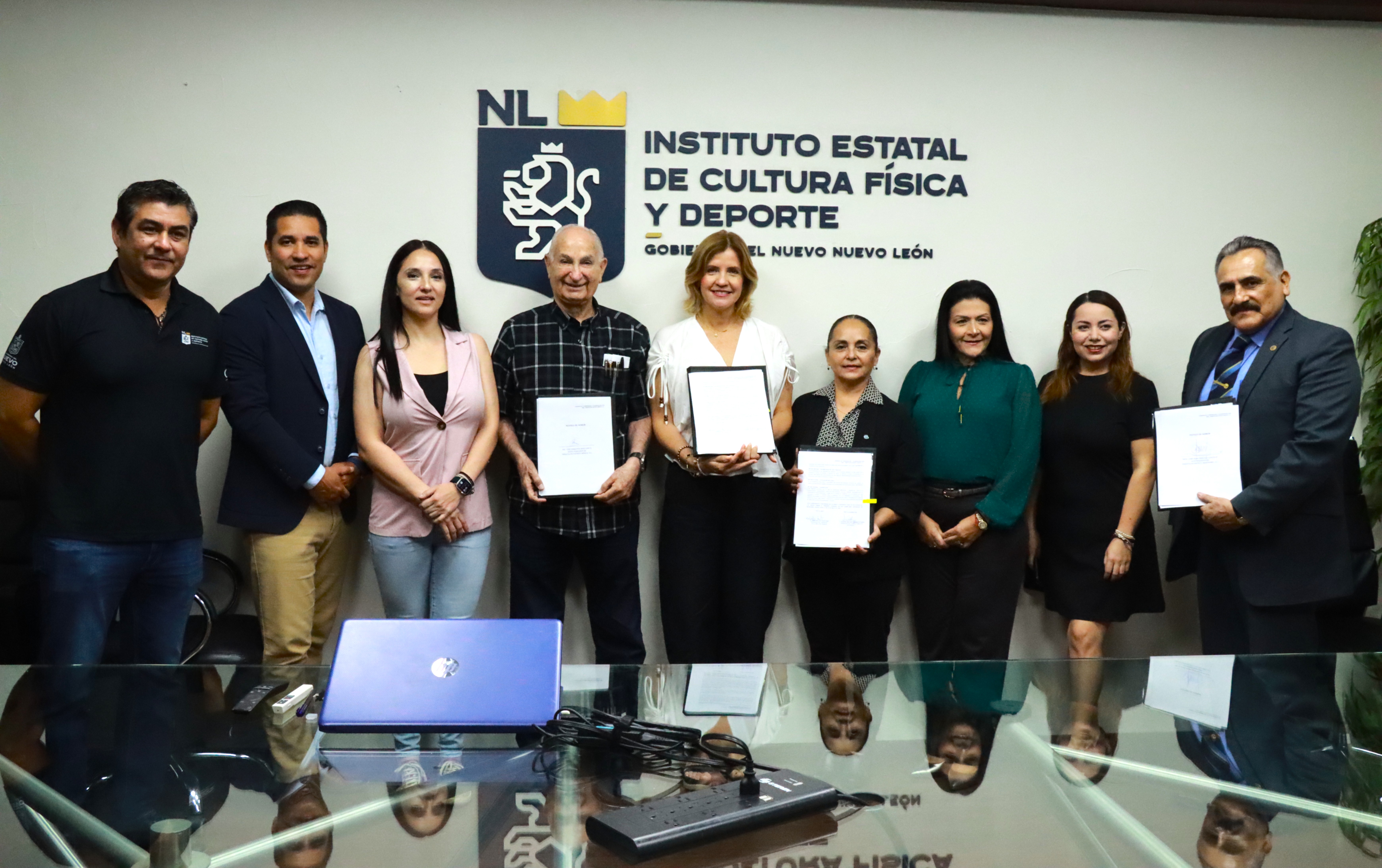 FIRMAN CONVENIO DE COLABORACIÓN INDE Y PANATHLON DISTRITO MÉXICO EN PRO DEL DESARROLLO DEPORTIVO EN EL CDDI 