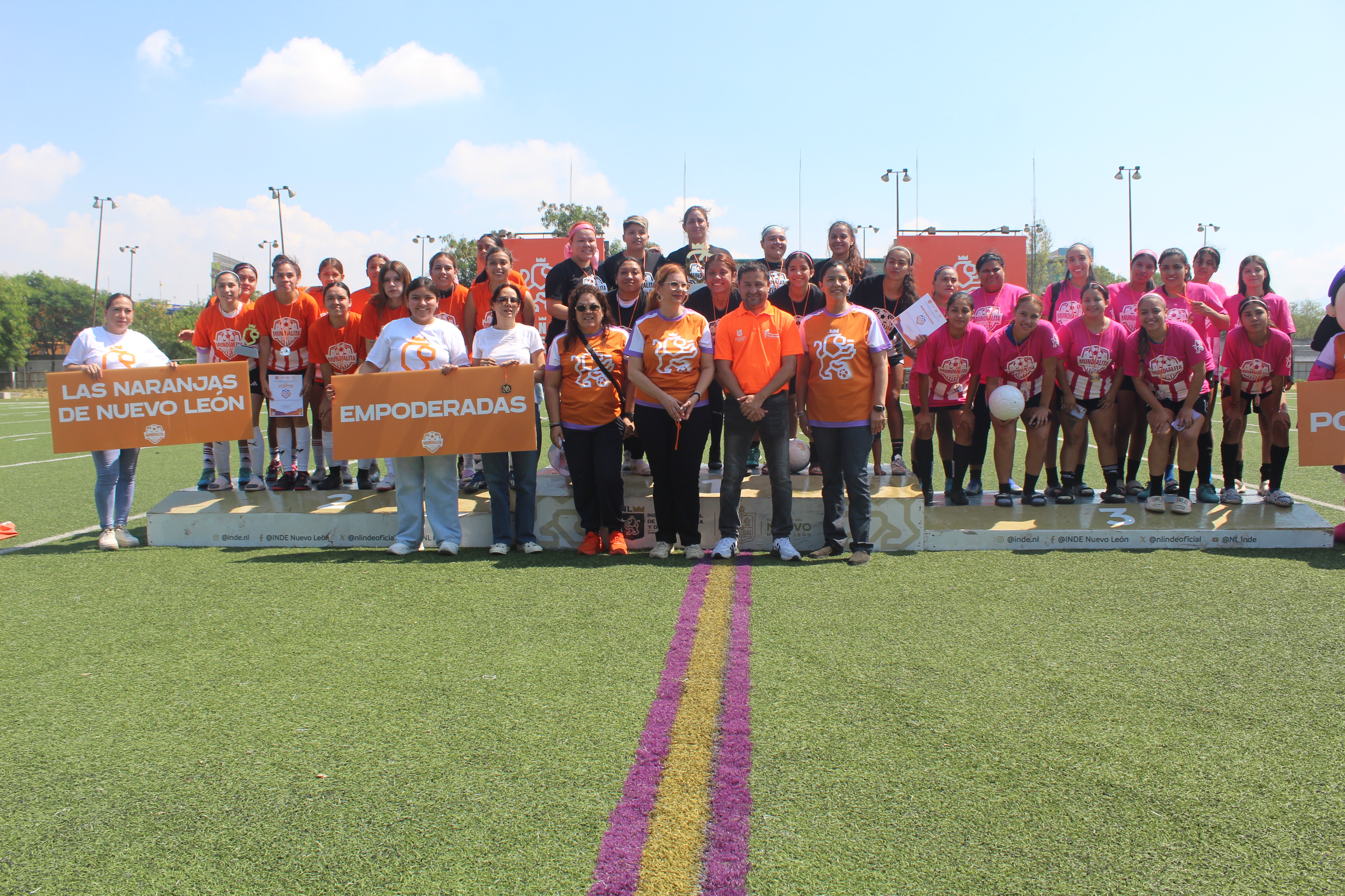 CON GRAN ÉXITO REALIZAN TORNEO RELÁMPAGO DE FÚTBOL 7 FEMENIL “MUNDIALITA 2025”