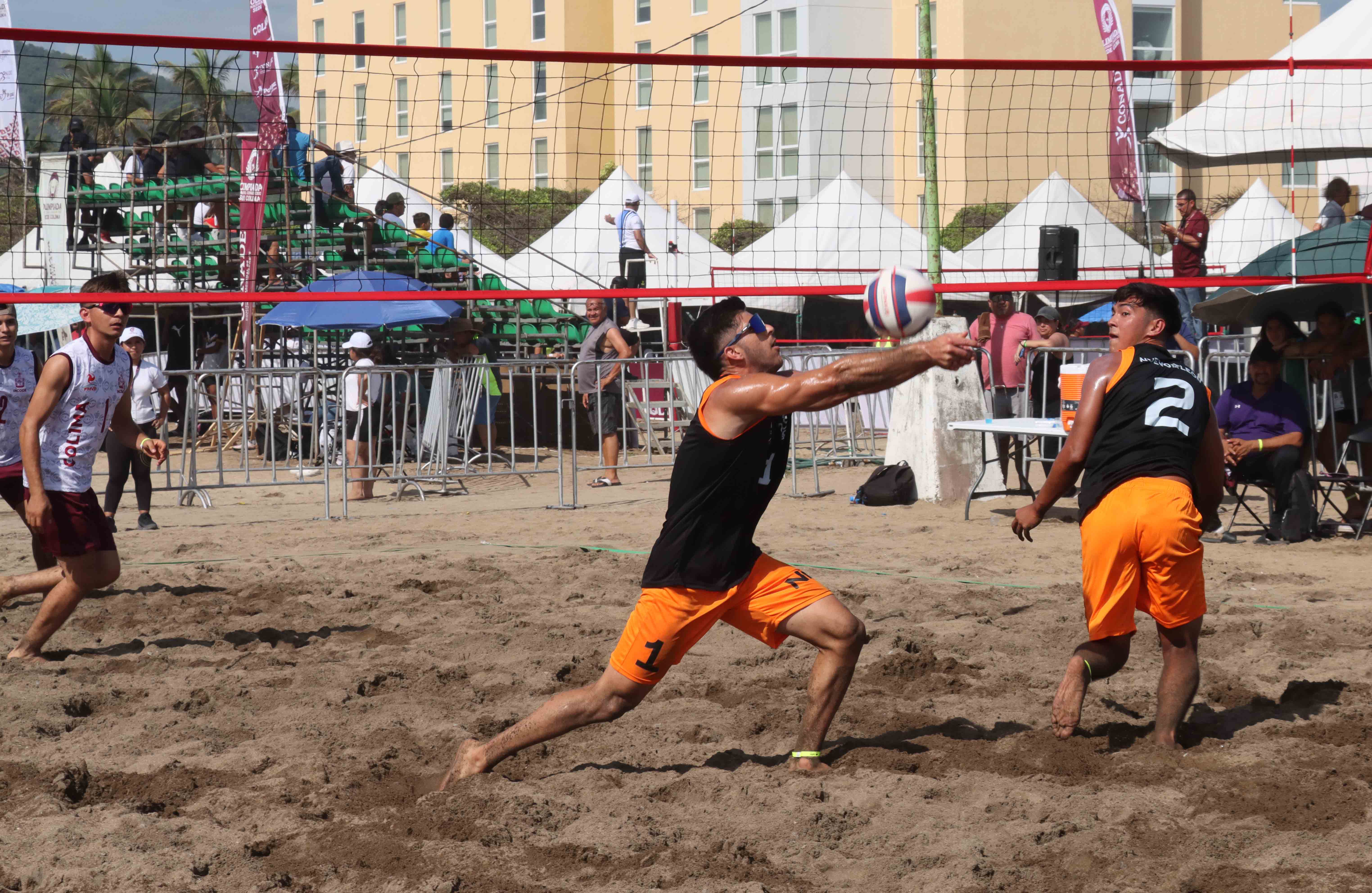 PROTAGONIZA VOLEIBOL DE PLAYA NEOLEONÉS DUELOS INTENSOS EN LA OLIMPIADA NACIONAL CONADE 2025 
