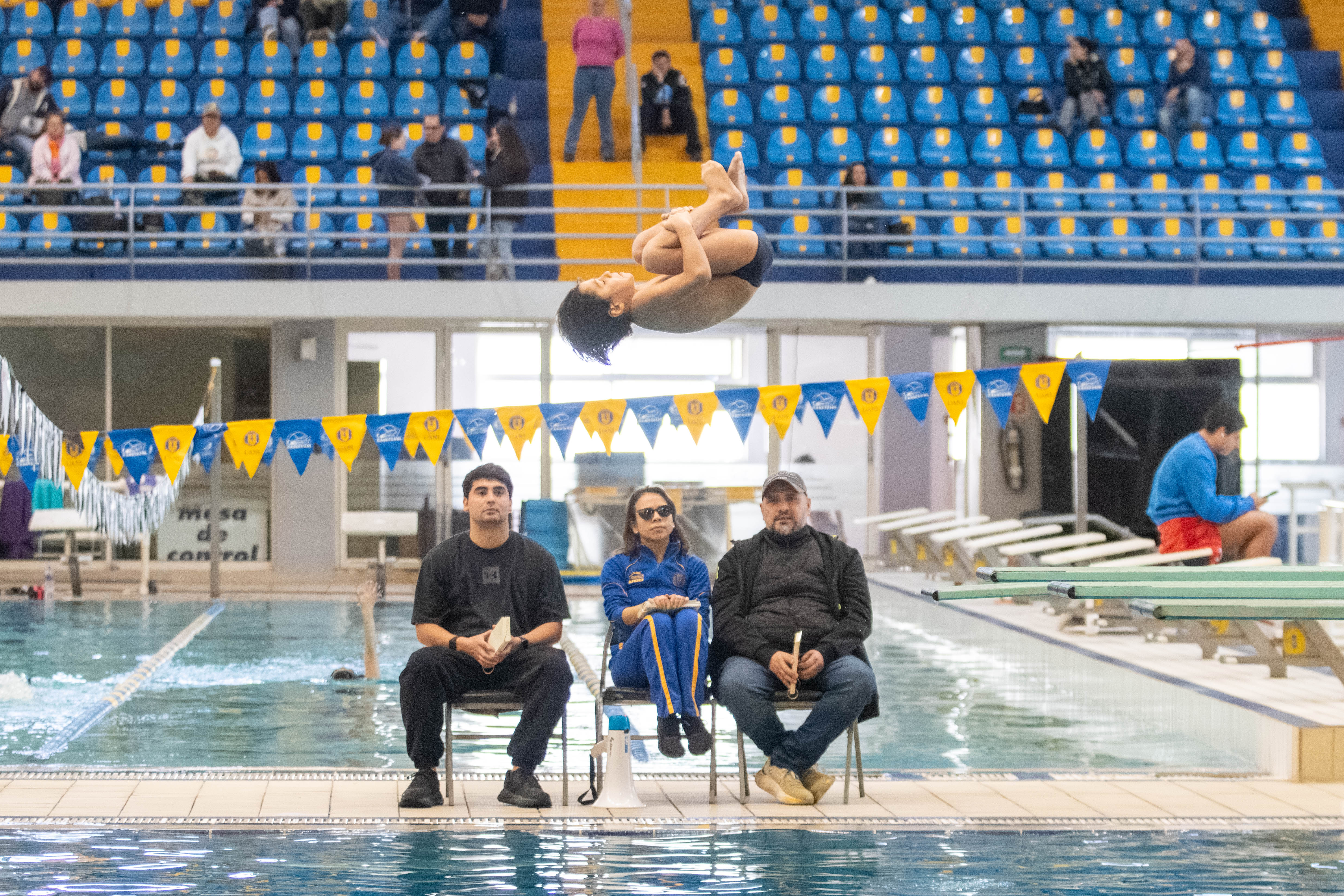 CLAVADISTAS NEOLONESES SE EVALÚAN CON MIRAS A LA OLIMPIADA NACIONAL 2026