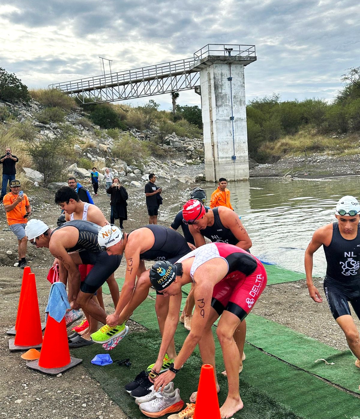 DESAFÍAN CON ÉXITO SELECTIVO ESTATAL DE TRIATLÓN EN CERRALVO 