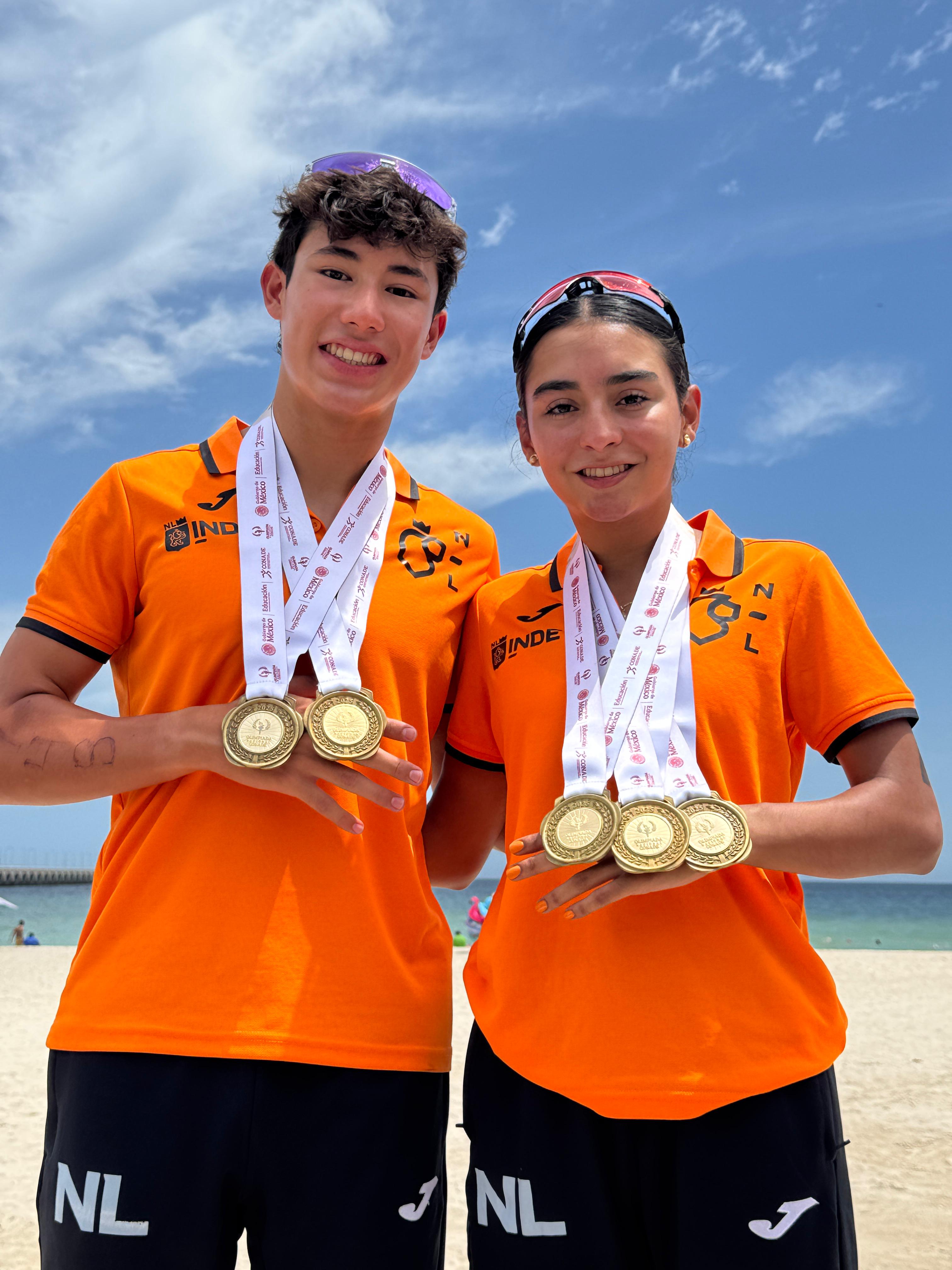 ¡CIERRE DORADO EN TRIATLÓN!